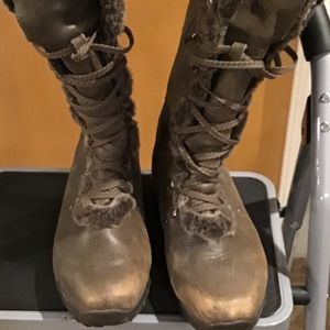 North Face Distressed Knee High winter boots